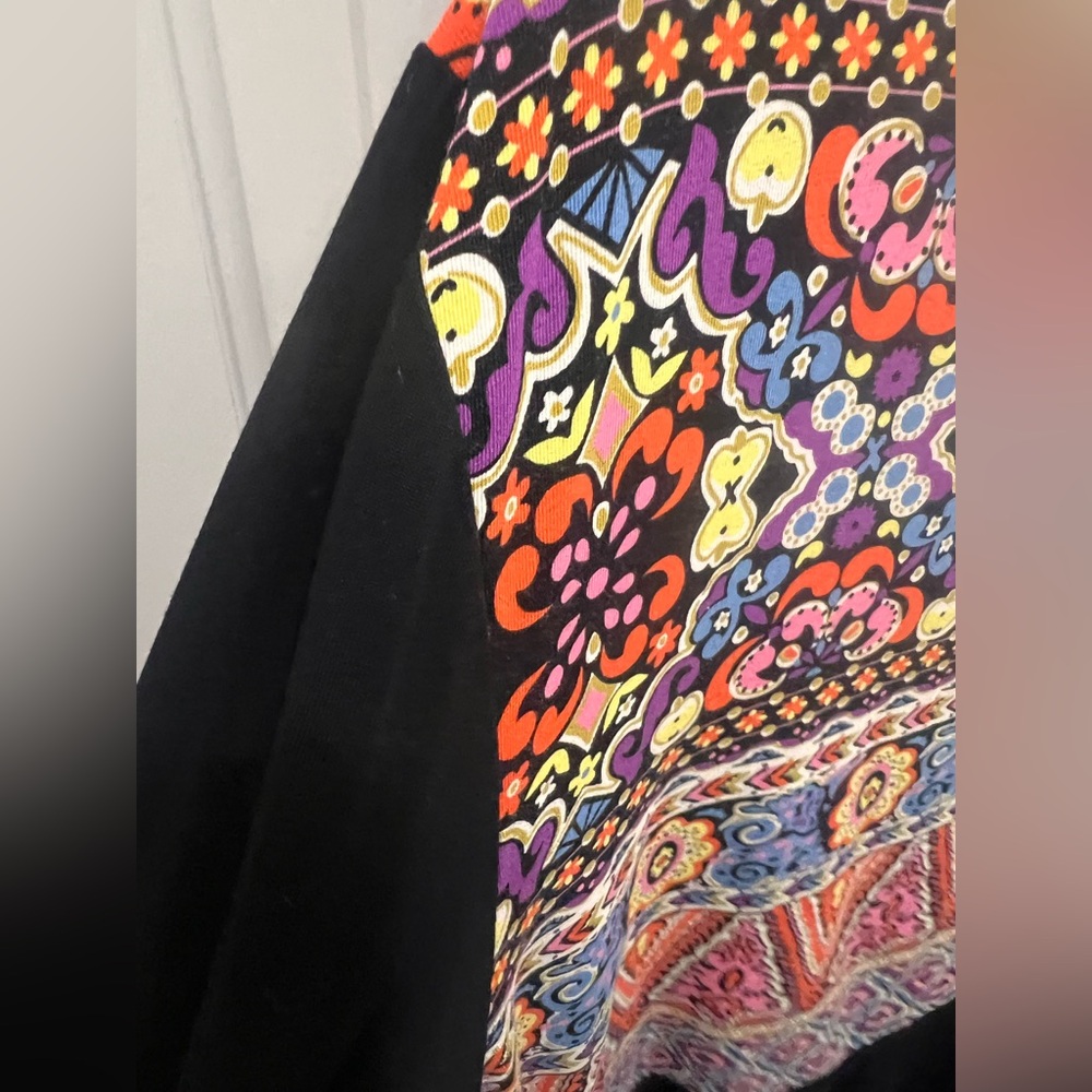 ASOS Curve Black and Patterned (on back!) Top - US 22